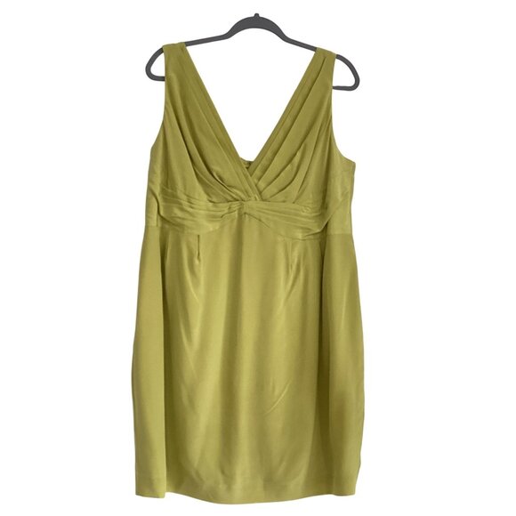 BODEN Silk Sassy DRESS Lime Green 100% Silk Women's Size 14 WH479 - Picture 1 of 12